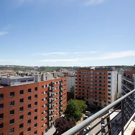 Colinas Premium 3br * Odivelas (Lisbon)